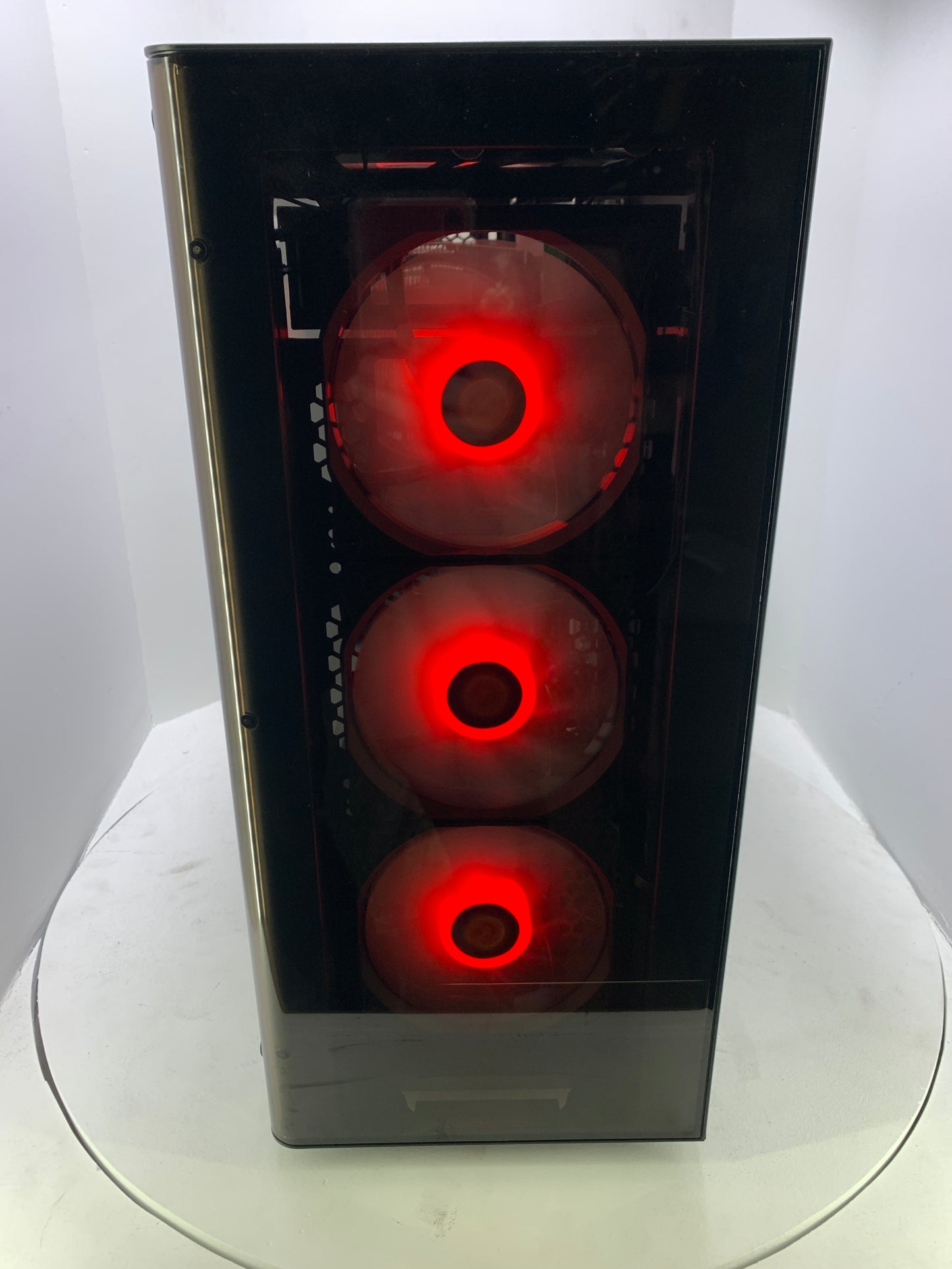 Thermaltake V250 TG | i7-6700 | 16GB | RX 580