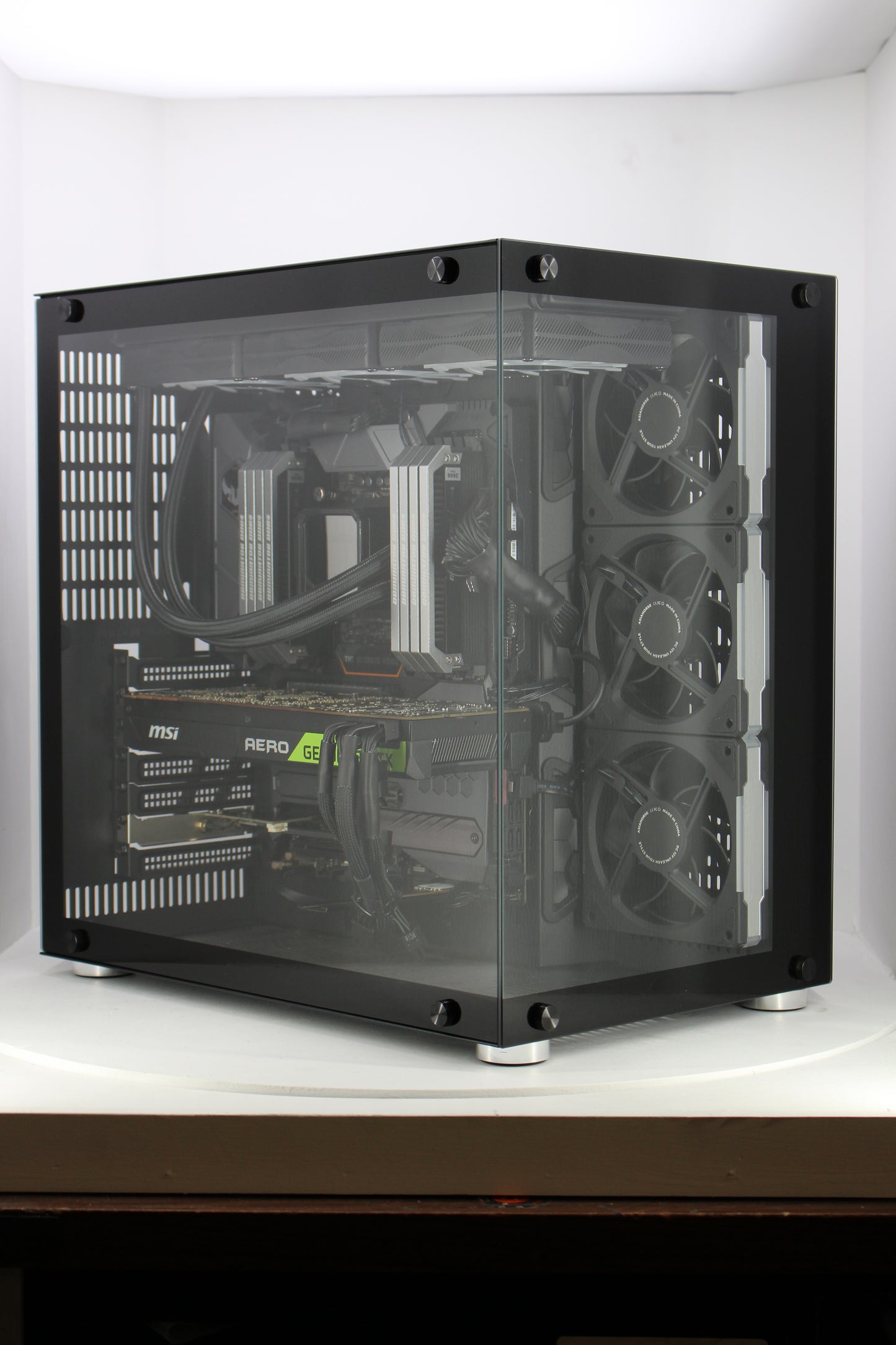 WJCoolman Robin 2-View | i9-7900X | 64GB | 1080 Ti