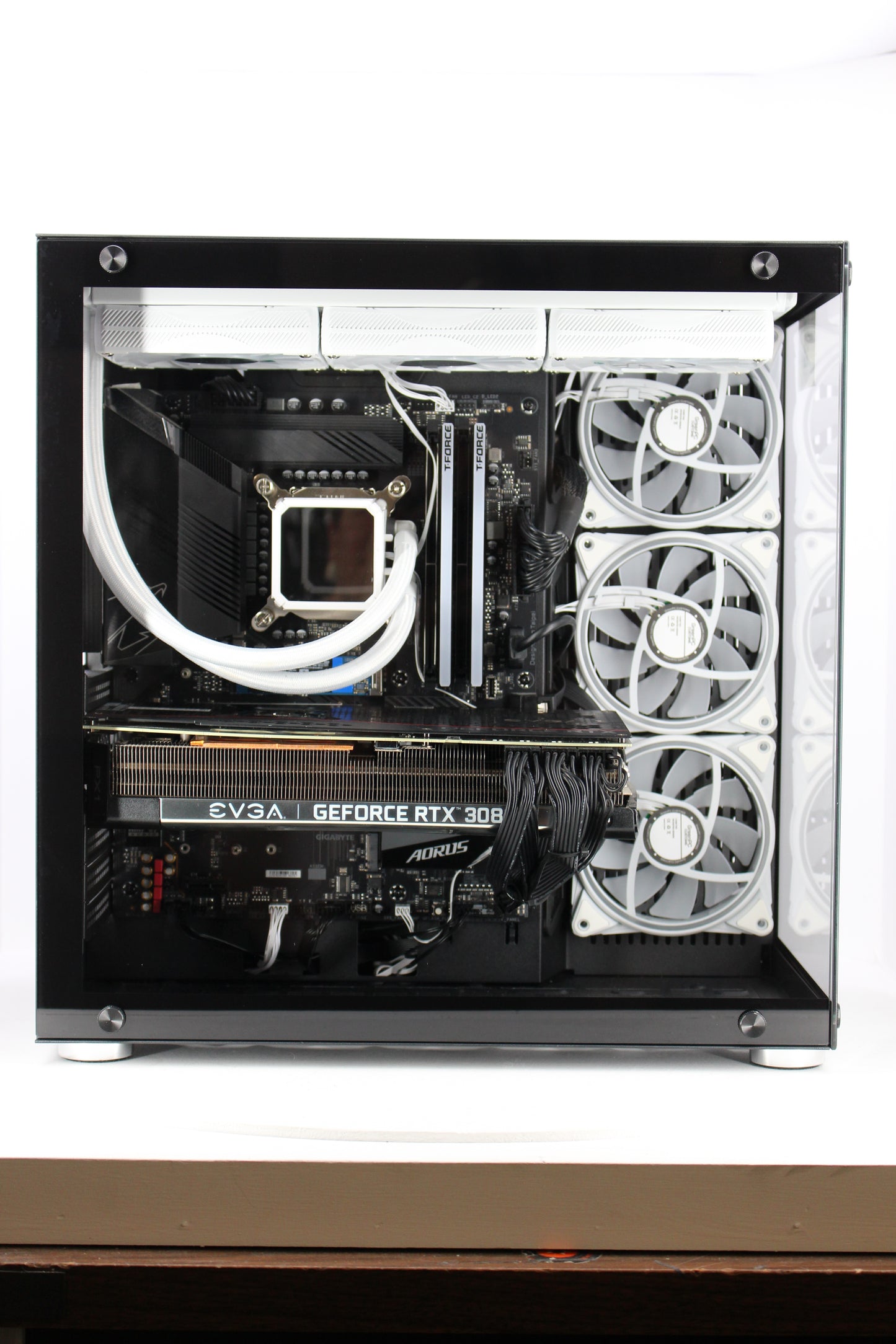 WJCoolman Robin 2-View | i7 11700KF | 32GB | 3080