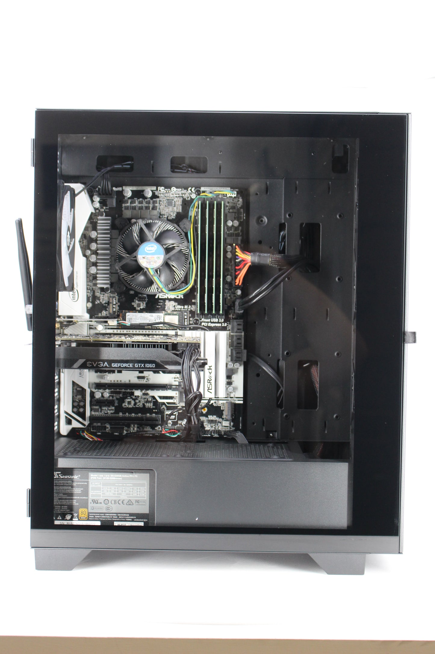 BitFenix Flow | i5-7400 | 16GB | 1060