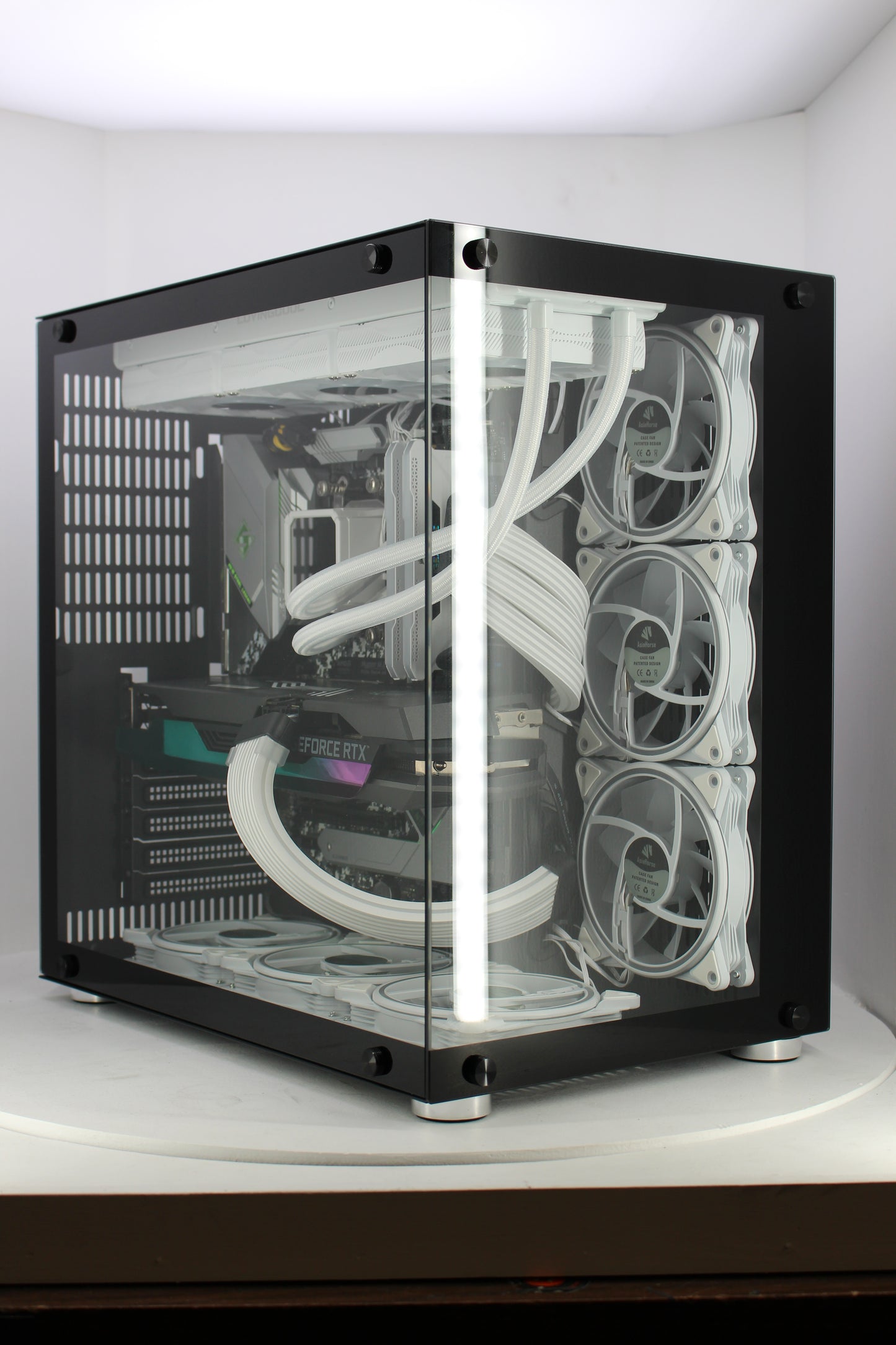 WJCoolMan Robin 2-View | R7 5800x | 32GB | 3080