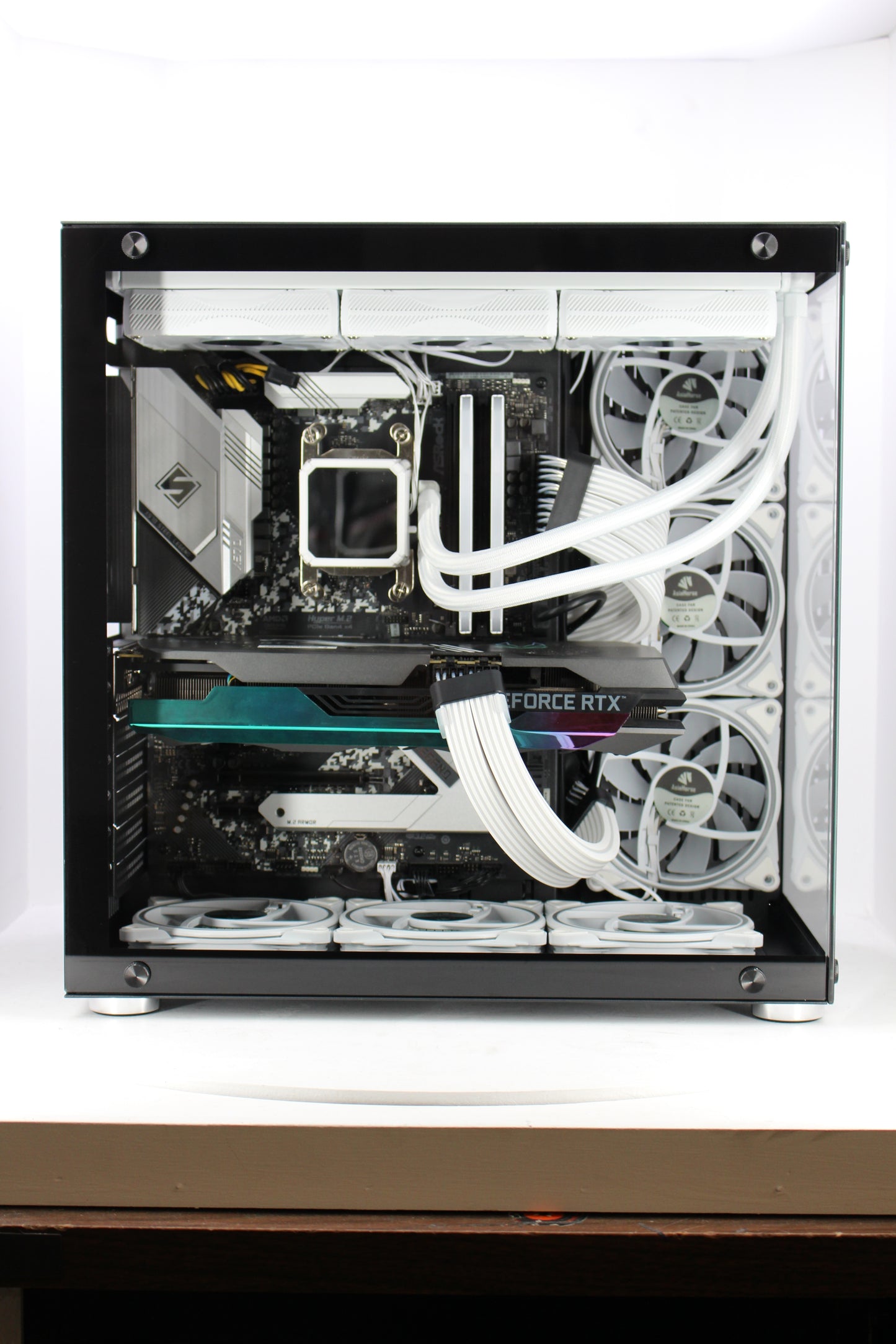 WJCoolMan Robin 2-View | R7 5800x | 32GB | 3080