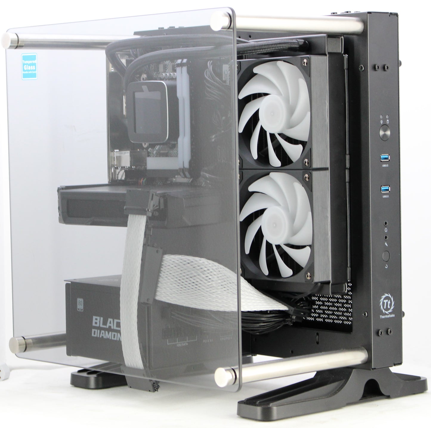 Thermaltake Core ITX | i5-10500 | 32GB | RX 7600