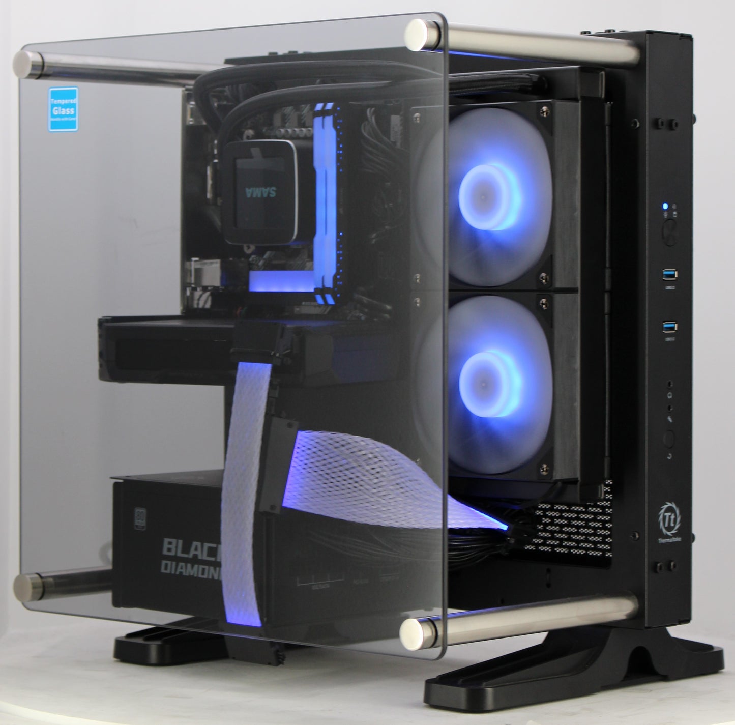 Thermaltake Core ITX | i5-10500 | 32GB | RX 7600
