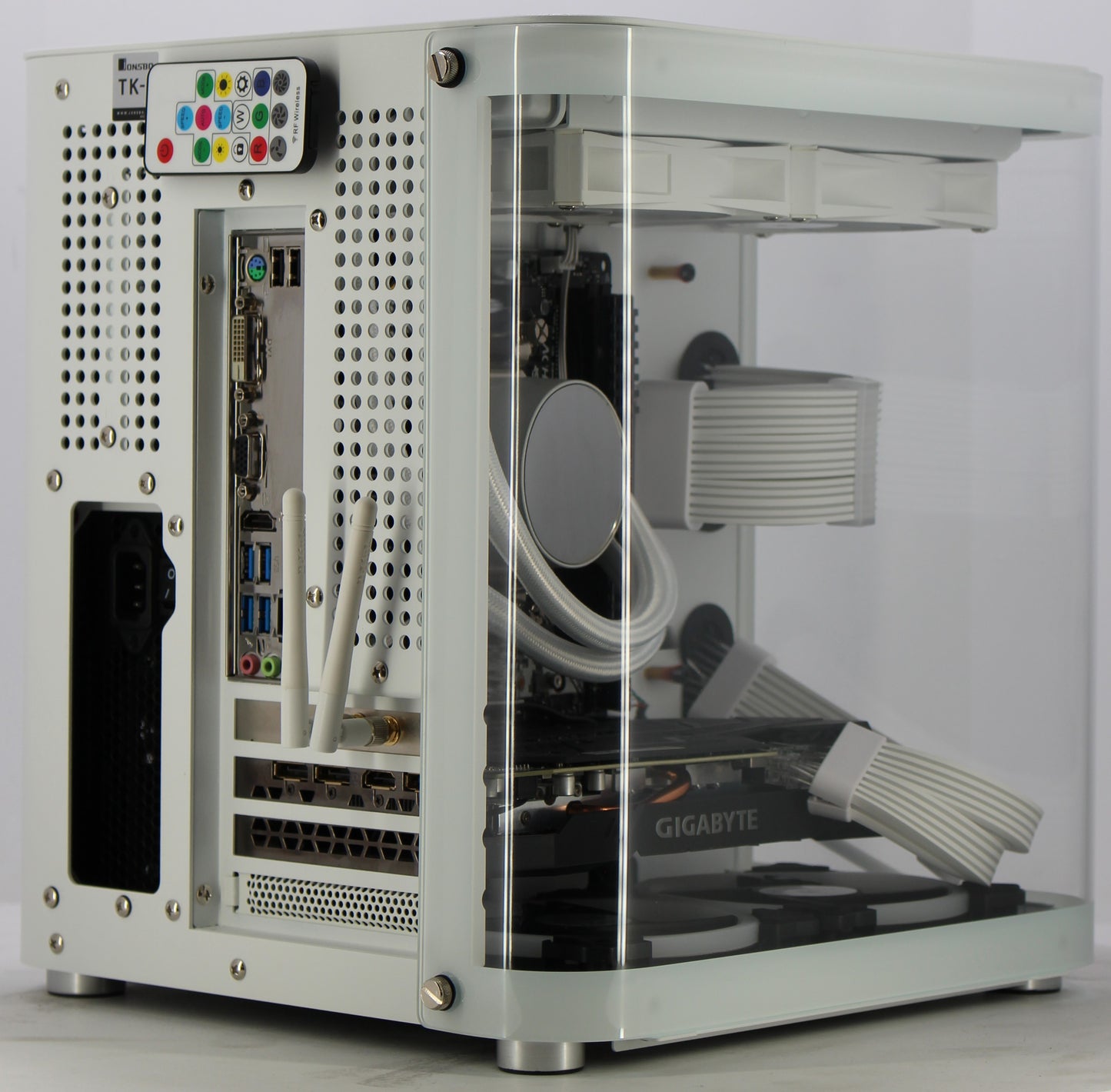 Jonsbo TK-1 | R5 2600 | 16GB | GTX 1660