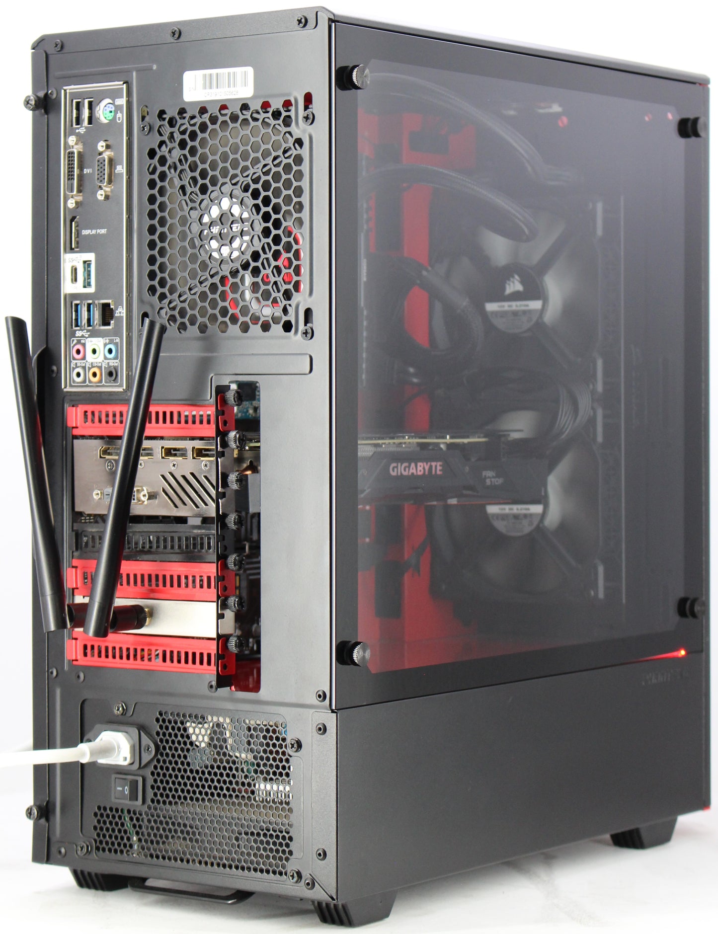 Phanteks | i7-9700K | 16GB | GTX 1070 Ti
