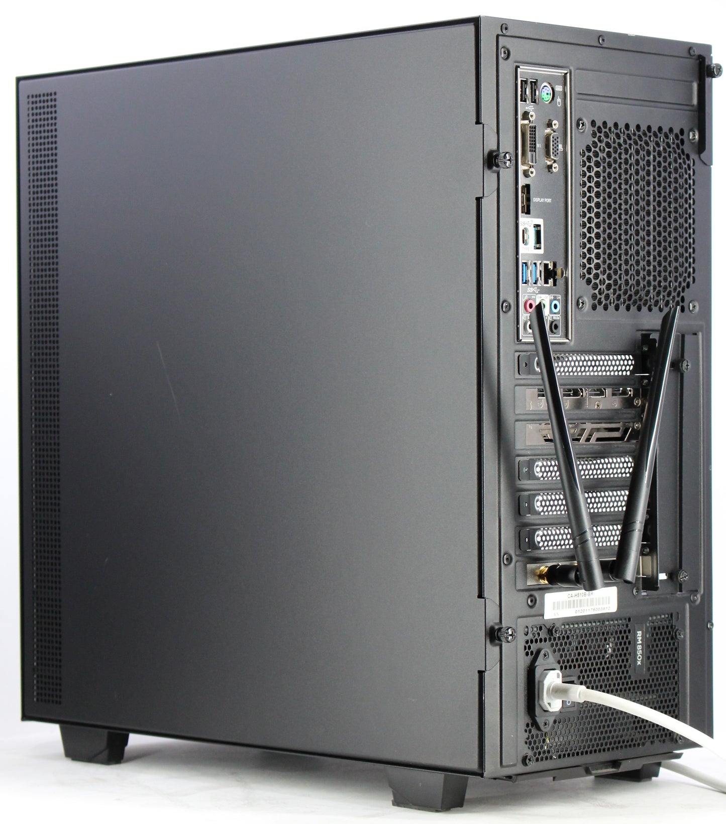 NZXT | i7-9700K | 16GB RAM | RTX 2060
