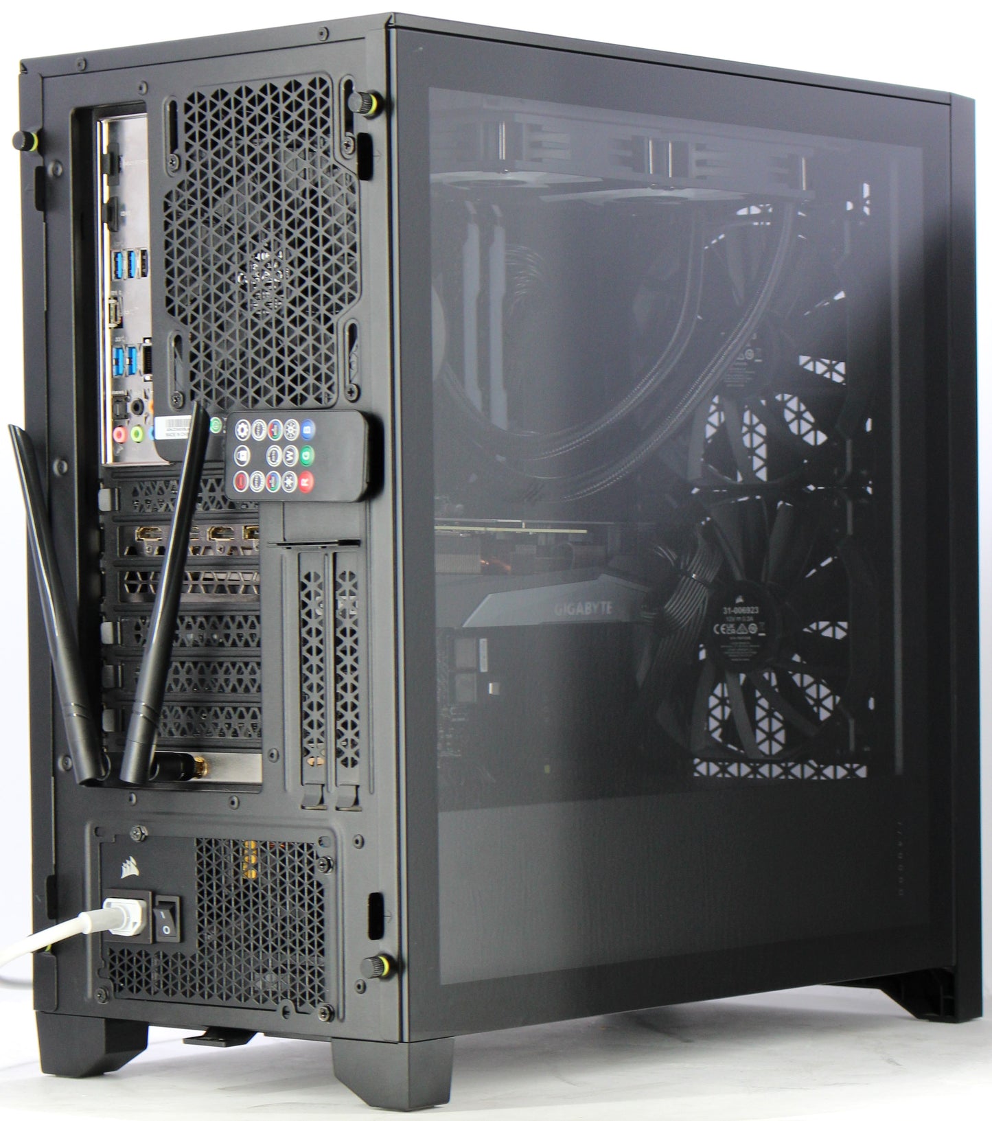 Corsair 4000D | i7-12700KF | 64GB | RTX 3070