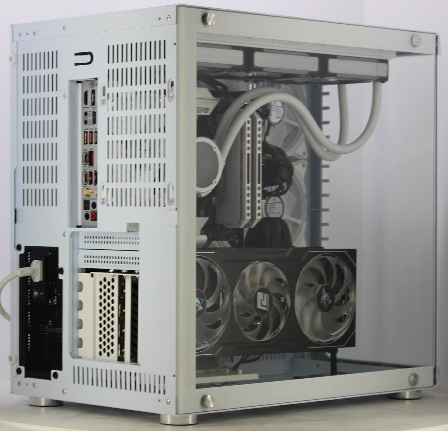 GAMEKM |  i9-13900K | 32GB RAM | RX 7900XTX