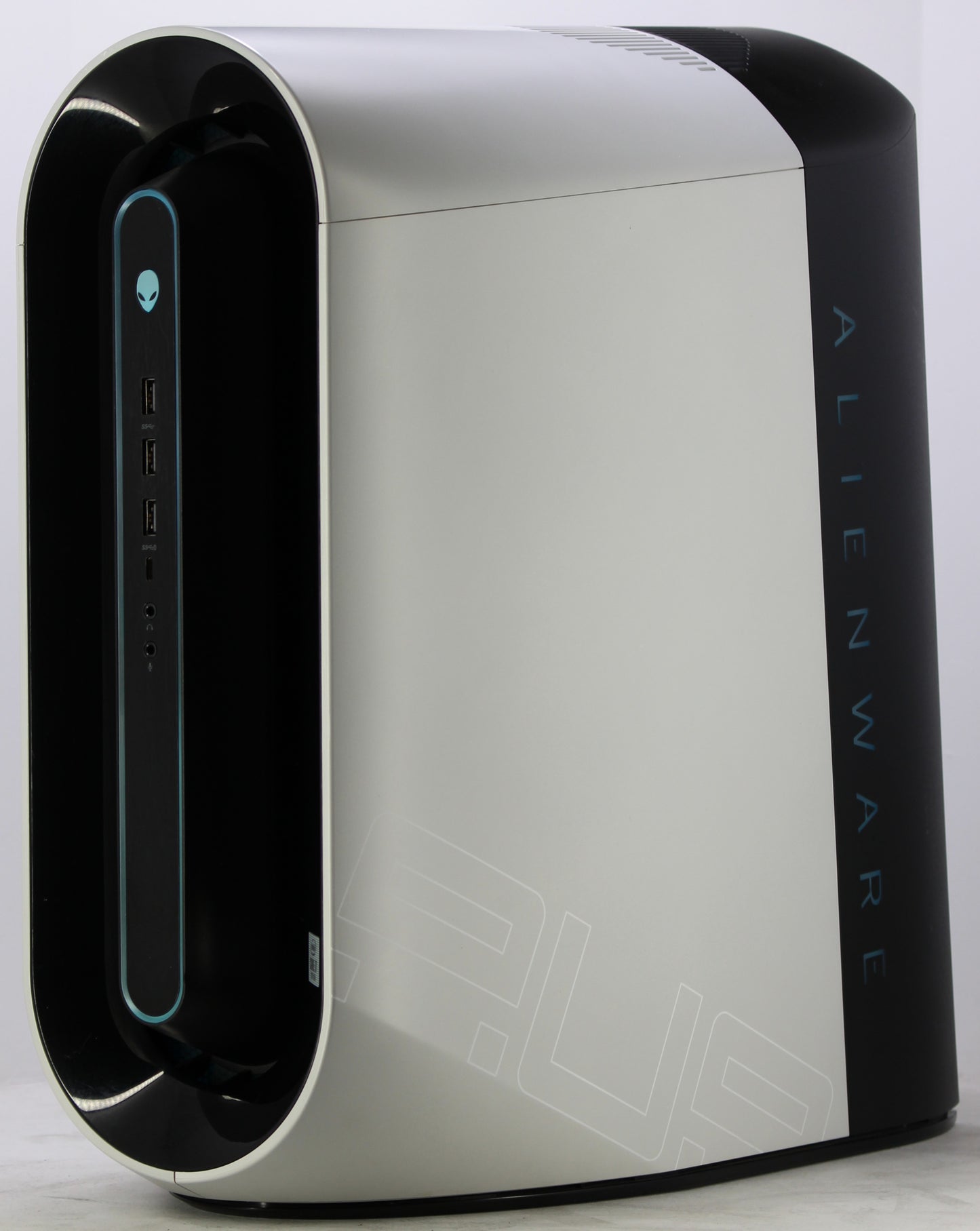 Alienware | i7-10700F | 32GB RAM | RTX 2060