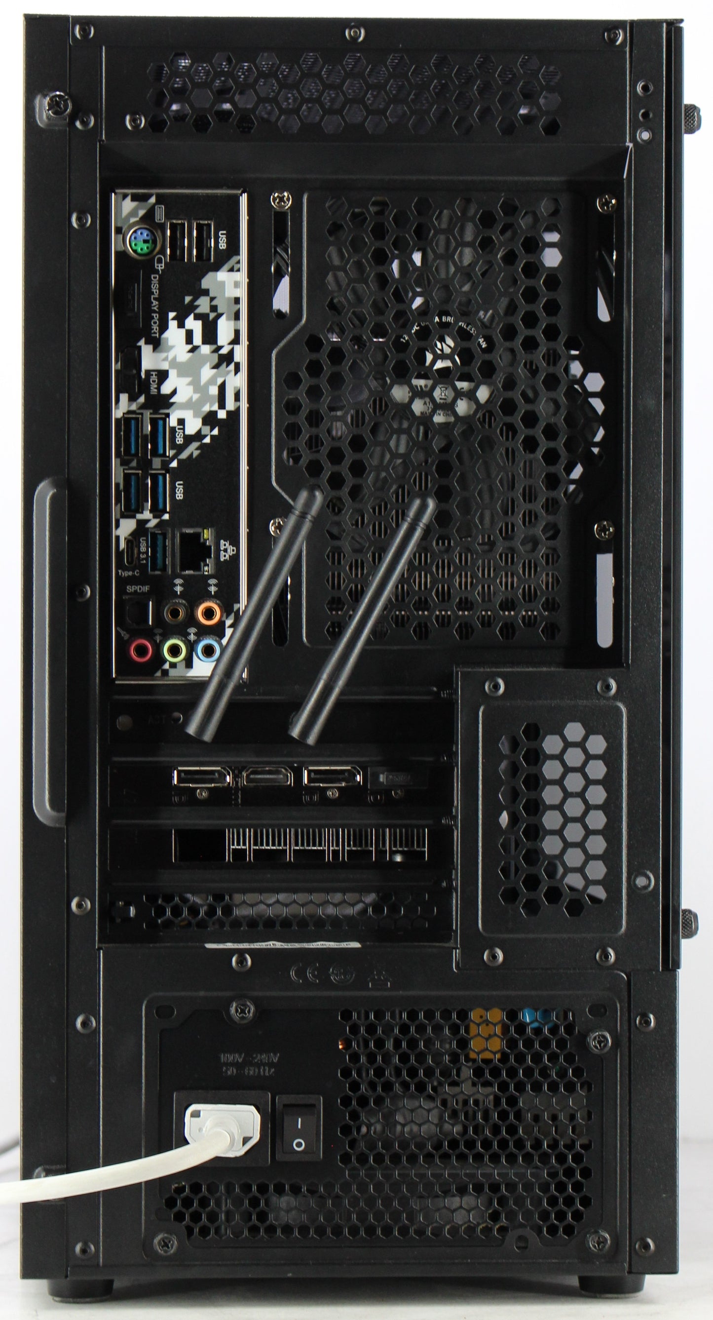 CoolerMaster | R5 3600 | 16GB RAM | RX 5700