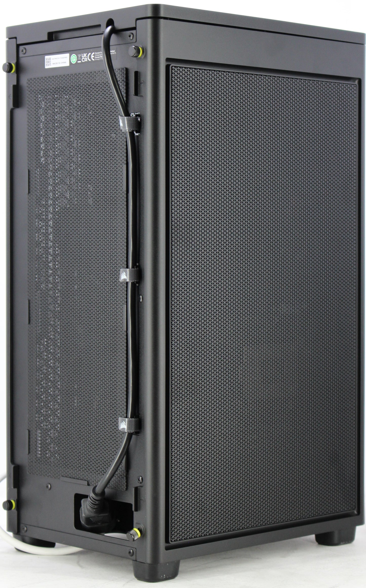 Corsair 2000D | i7-10700 | 32GB | RX 5700