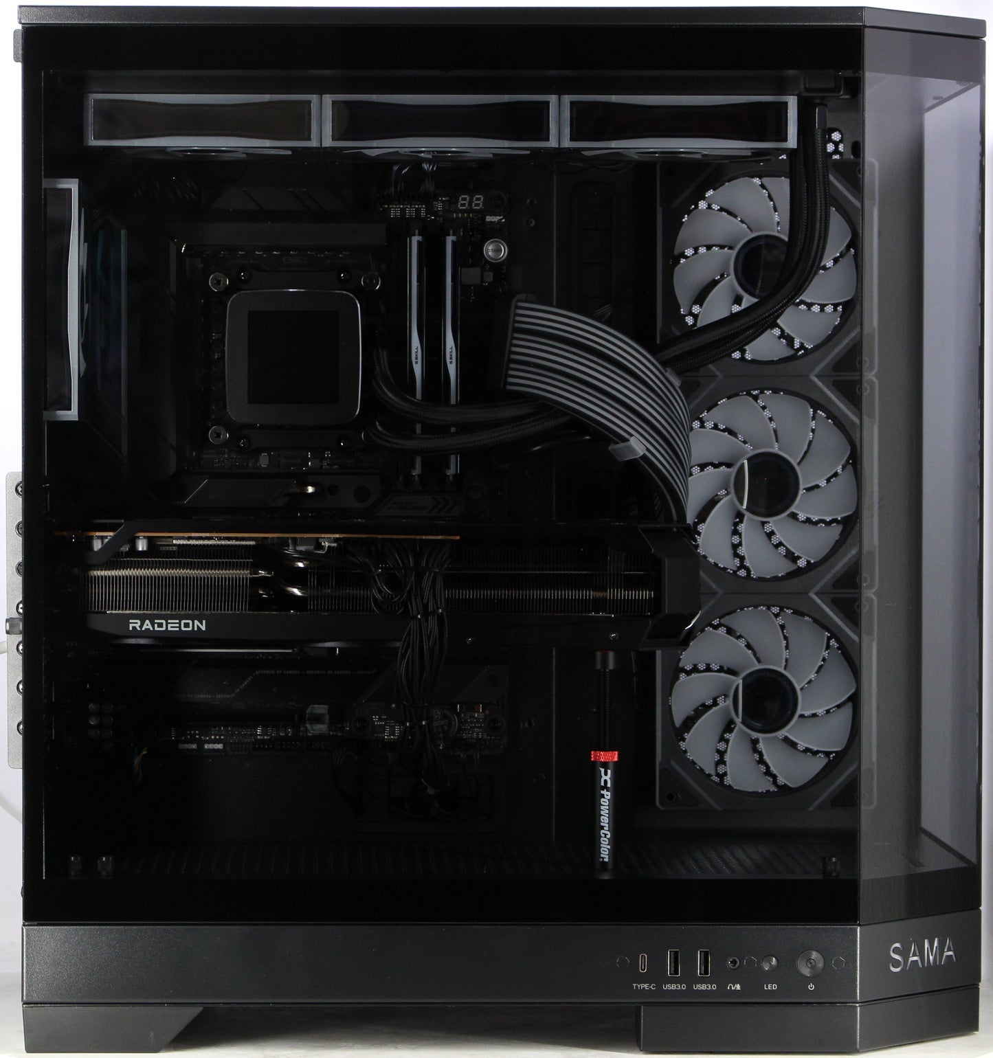 Sama 3021 | R7 9700X | 64GB | RX 9070XT