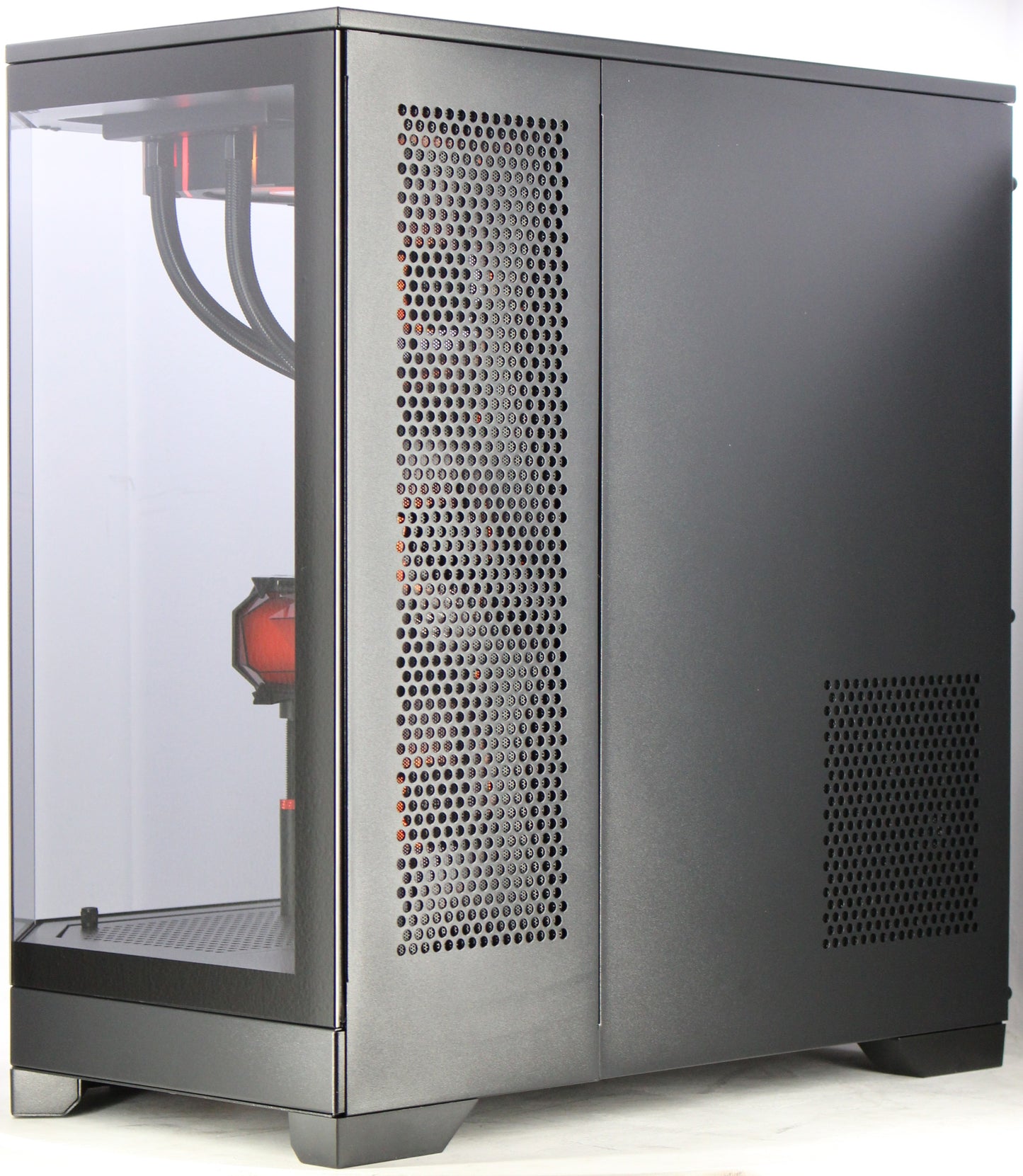 Sama 3021 | R7 9700X | 64GB | RX 9070XT