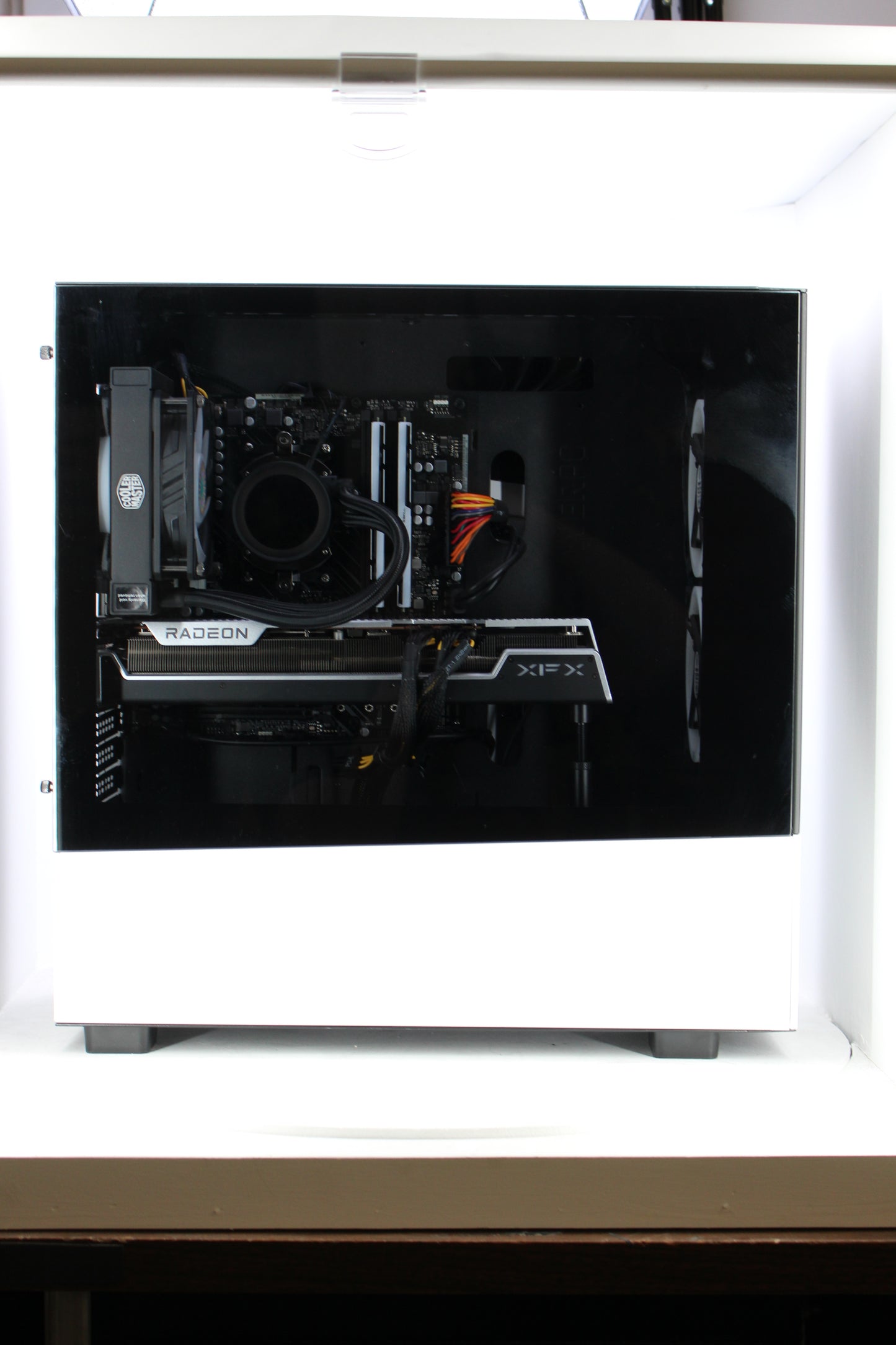 CyberPowerPC Amethyst 242 | R7 | 32GB | 7800 XT