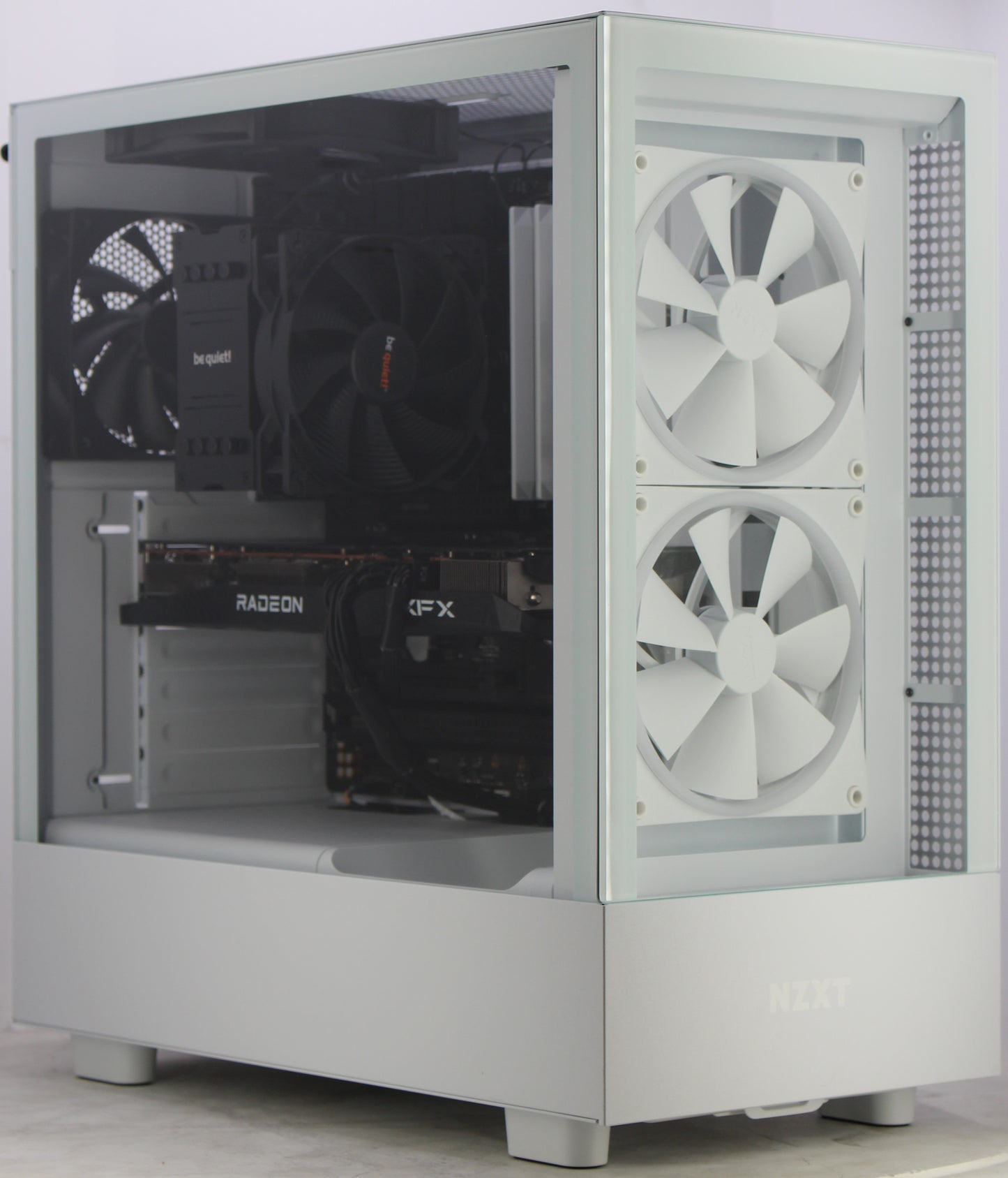 NZXT H5 Elite  | R5 7600X | 32GB RAM | RX 6700